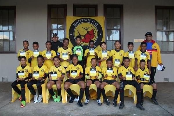 Santos FC Academy squad photo at the clubhouse